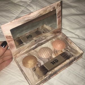 Urban Decay NAKED Illuminating Trio. MOVING SALE!!